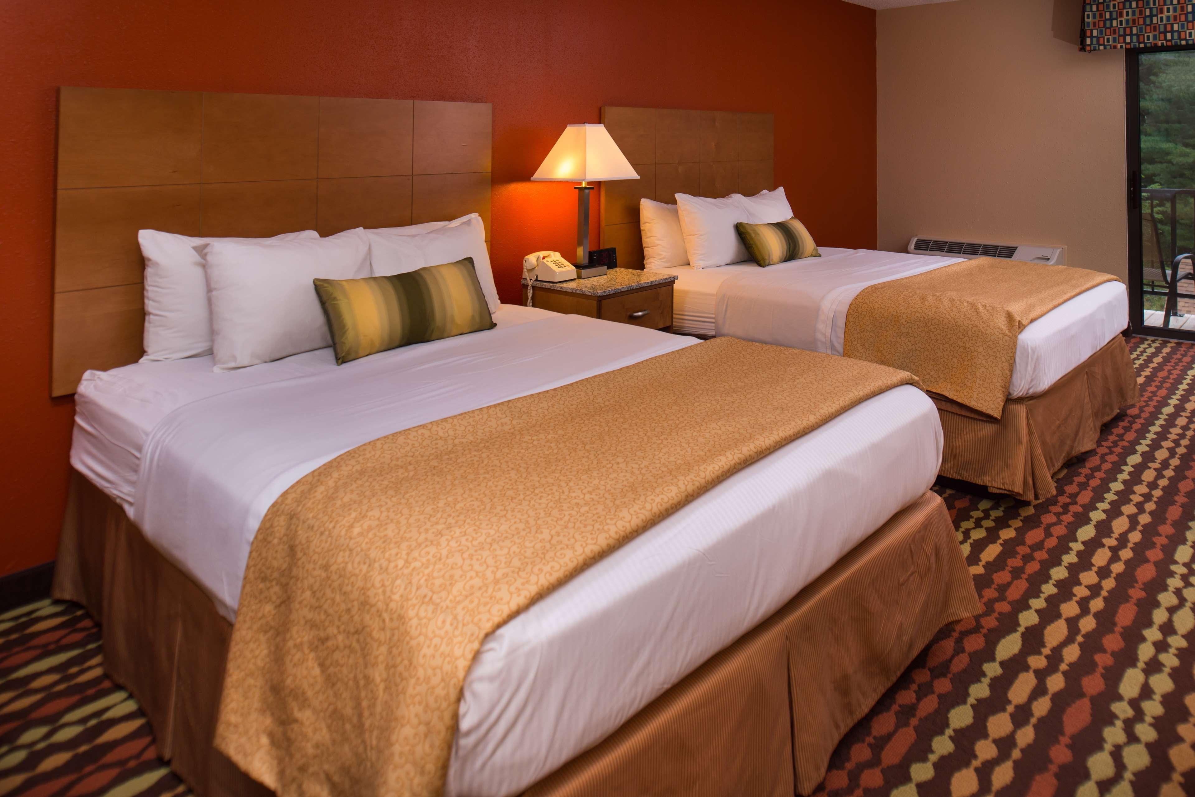 Best Western Ambassador Inn&Suites Wisconsin Dells Exterior foto