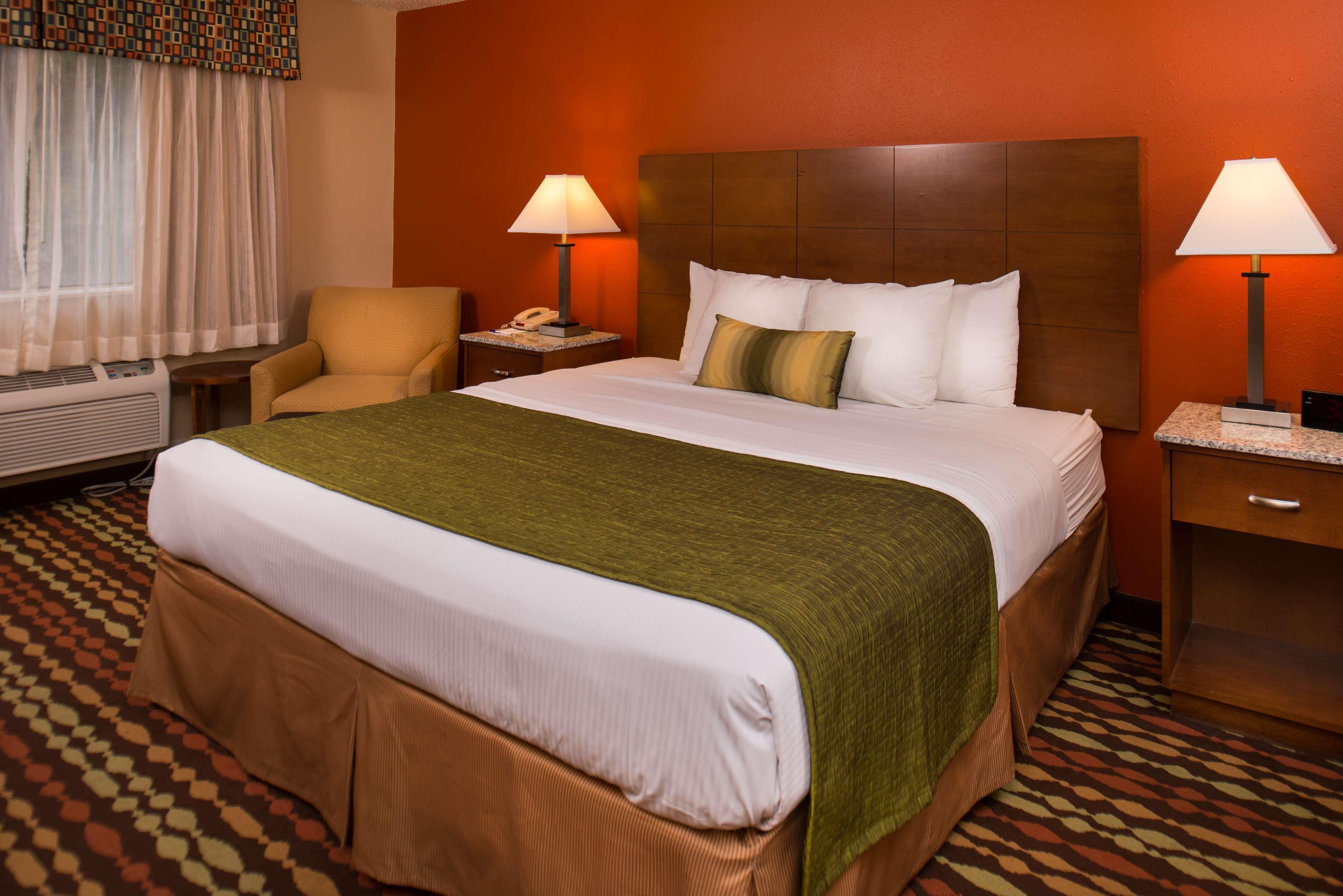 Best Western Ambassador Inn&Suites Wisconsin Dells Exterior foto